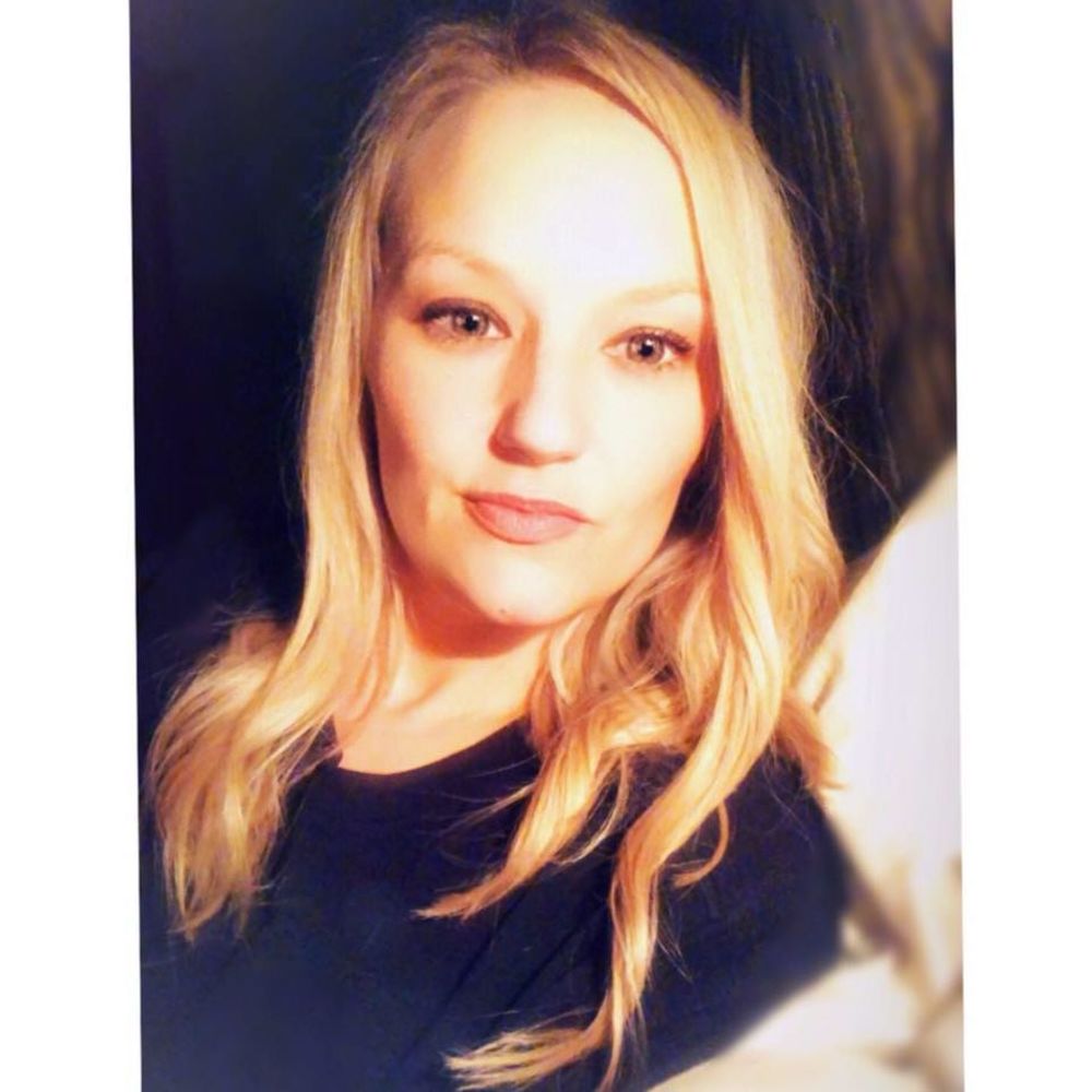 Meet your Posher, Whitney